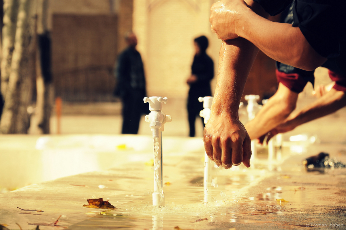 تعبیر خواب ﻭﺿﻮ (وضو گرفتن، در مسجد، وضو مرده و….)